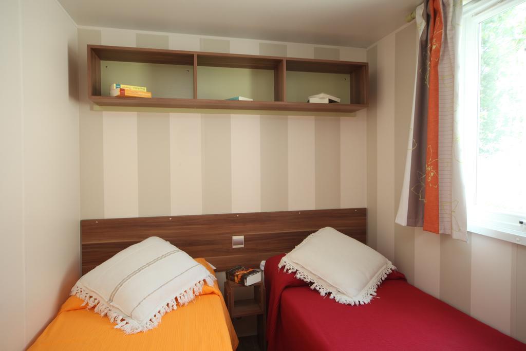 La Rocca Camping Village Bardolino Exterior photo